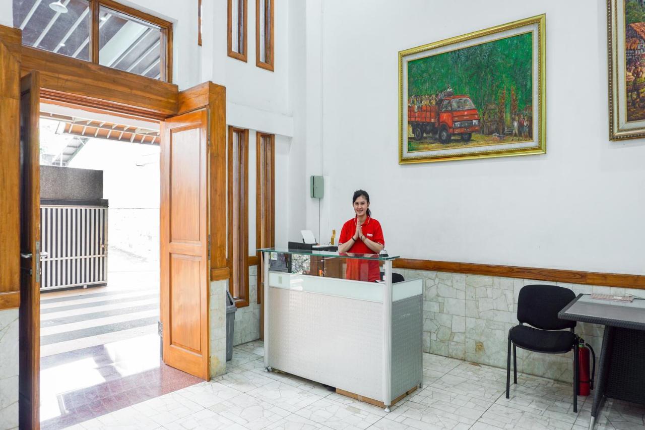 Oyo 1209 Tirtasari Nice Guesthouse باندونج المظهر الخارجي الصورة