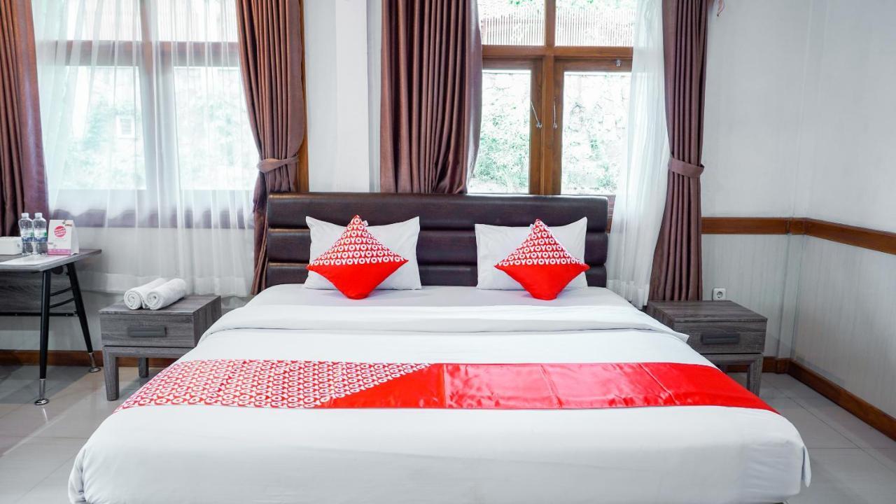 Oyo 1209 Tirtasari Nice Guesthouse باندونج المظهر الخارجي الصورة