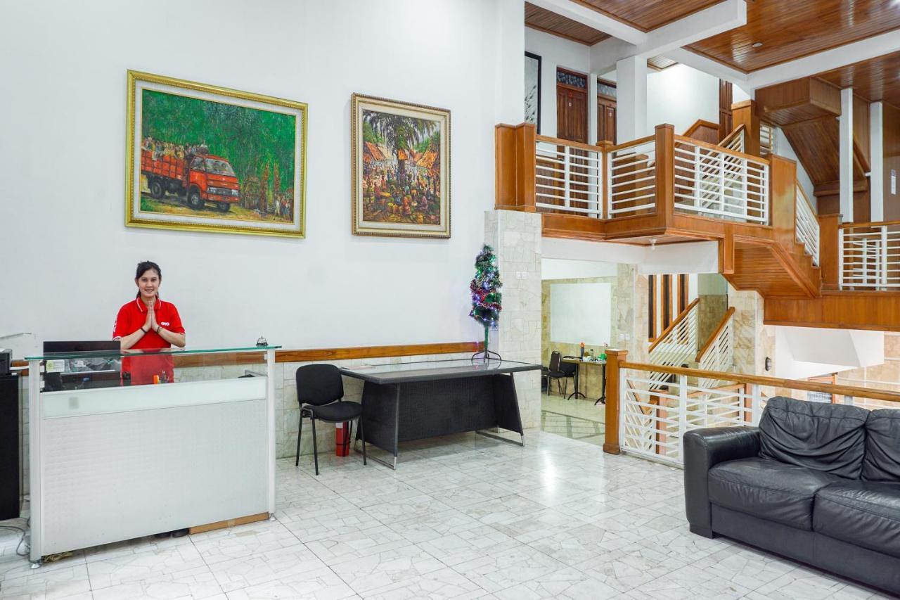 Oyo 1209 Tirtasari Nice Guesthouse باندونج المظهر الخارجي الصورة