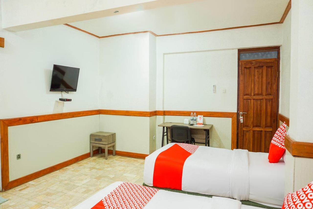 Oyo 1209 Tirtasari Nice Guesthouse باندونج المظهر الخارجي الصورة